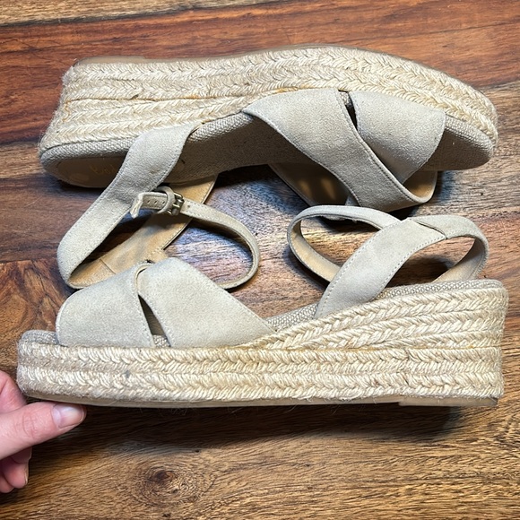 BODEN - espadrilles wedge sandals suede cream size 40 bohemian - Picture 3 of 13